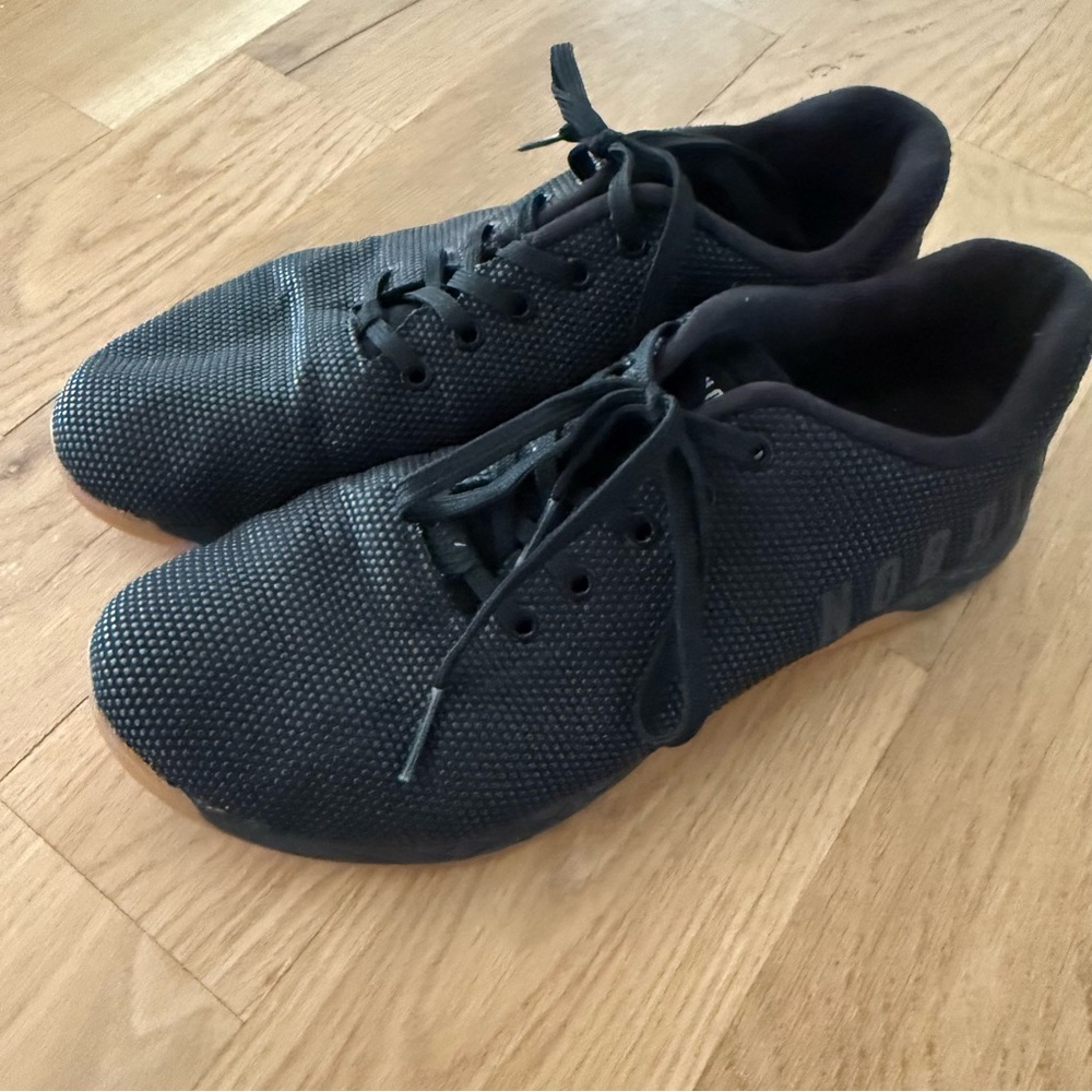 NOBULL Classic Black Trainers Men’s Size 11.5
